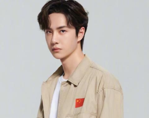  王源|明星势力榜，蔡徐坤第1，王一博第4，看到王源：意料之外