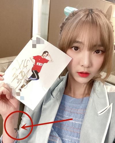 看到郑乃馨的遮盖方式,一般人可想不到|王菲|秀恩